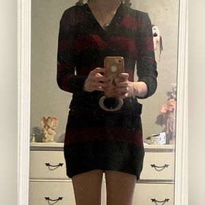 Very nice mini skirt black and red made out of cotton